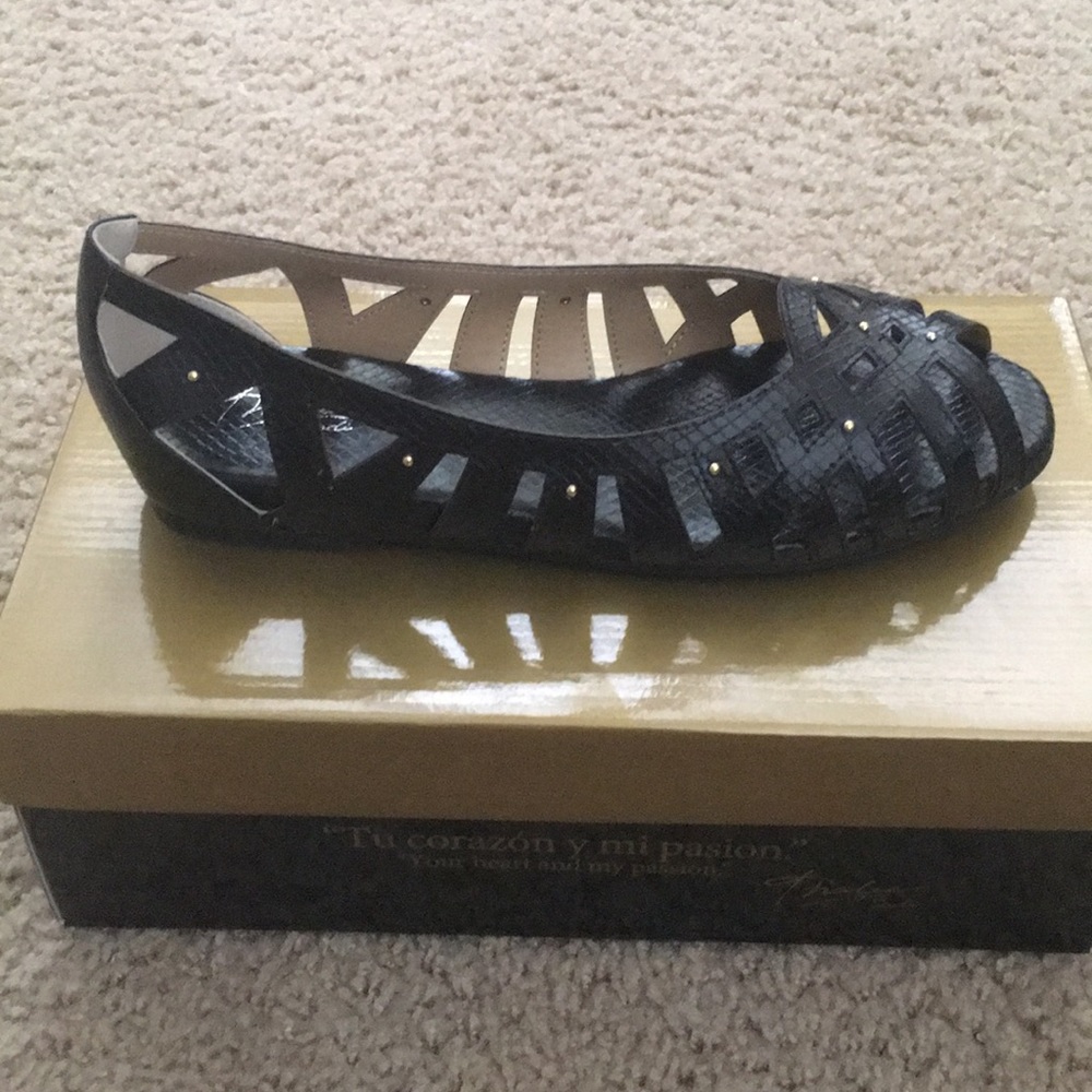 Thalia Sodi - Size 7.5 wide, black peep toes.